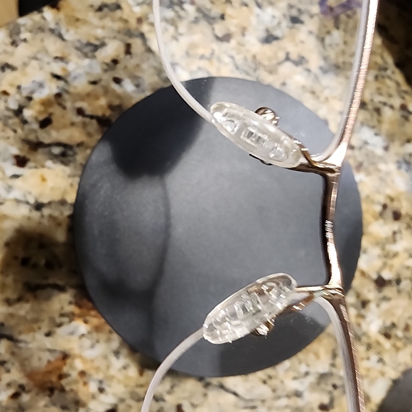 Gucci frames with demo lenses - Picture 9 of 12